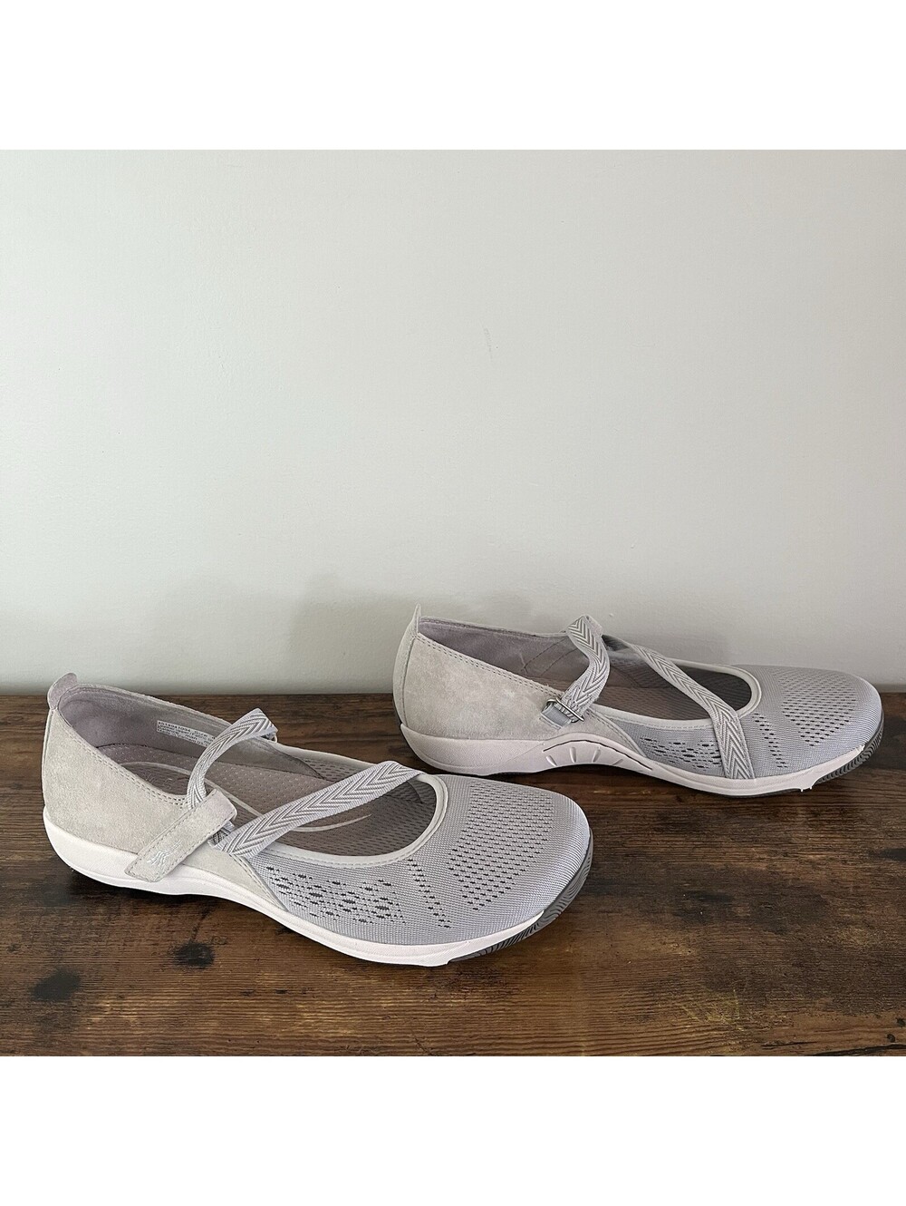 Dansko Women’s Mary Jane Shoes Mesh Gray Suede Strappy Comfort Size 41 (10.5/11)
